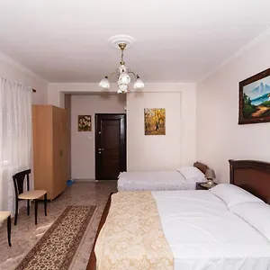 erlas-apartment.albaniahotels.org/