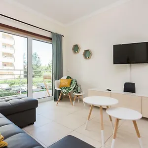 mrs-catia-apartment.hotelaalgarve.com/