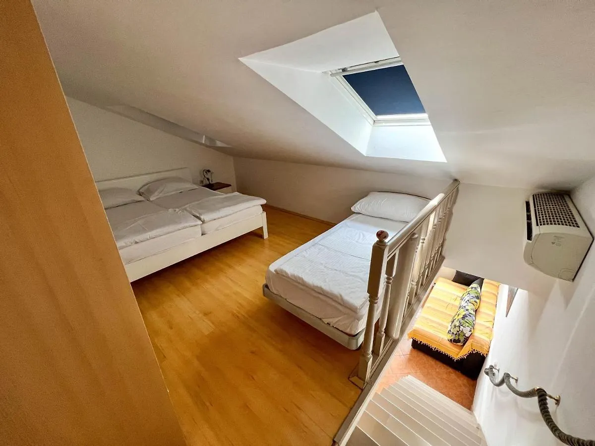 Apartments Arena Pula